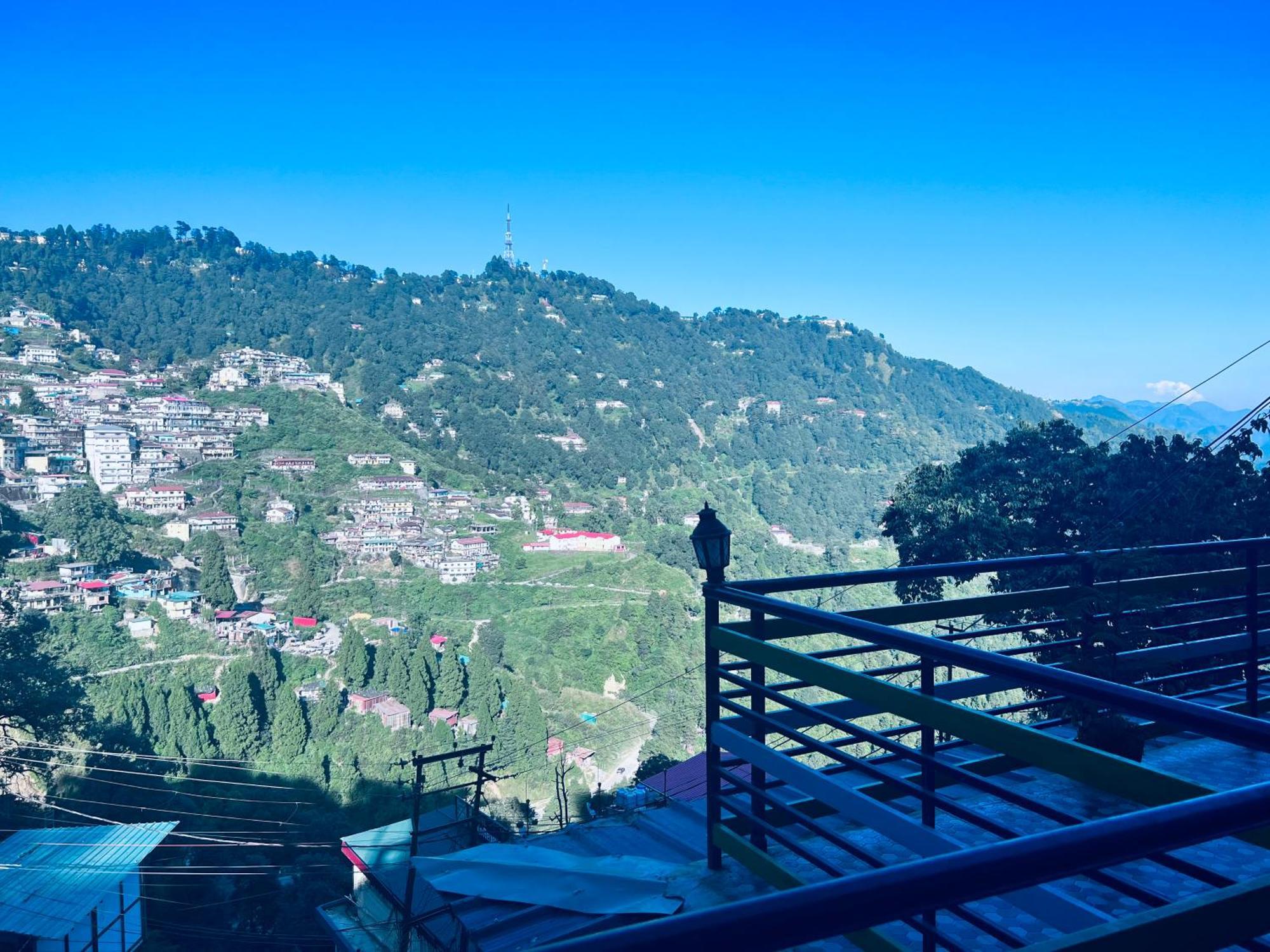 Hotel Irish Town Mussoorie Zewnętrze zdjęcie